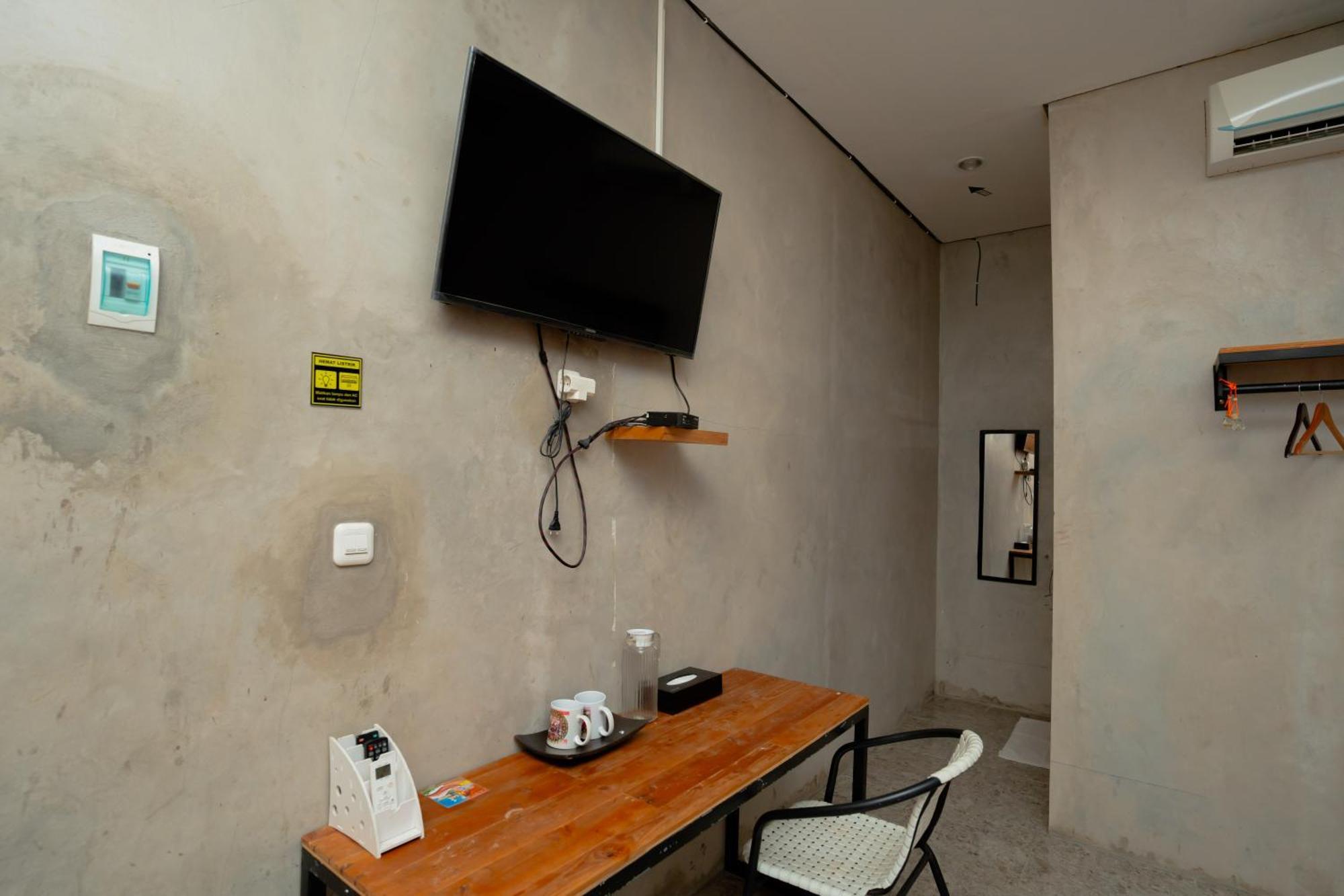 Reddoorz Syariah Near Lombok Epicentrum Mall Mataram Exteriör bild