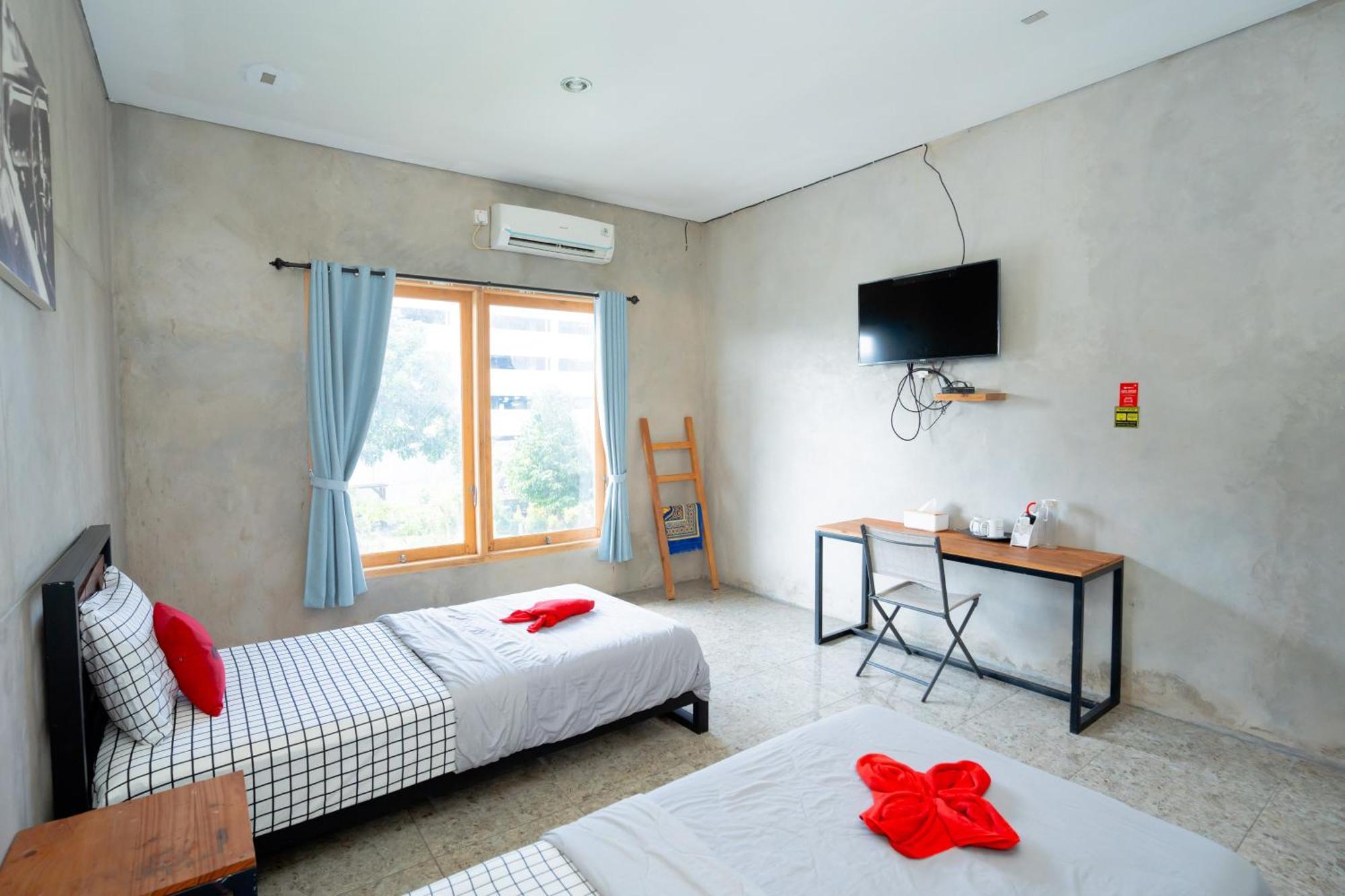 Reddoorz Syariah Near Lombok Epicentrum Mall Mataram Exteriör bild