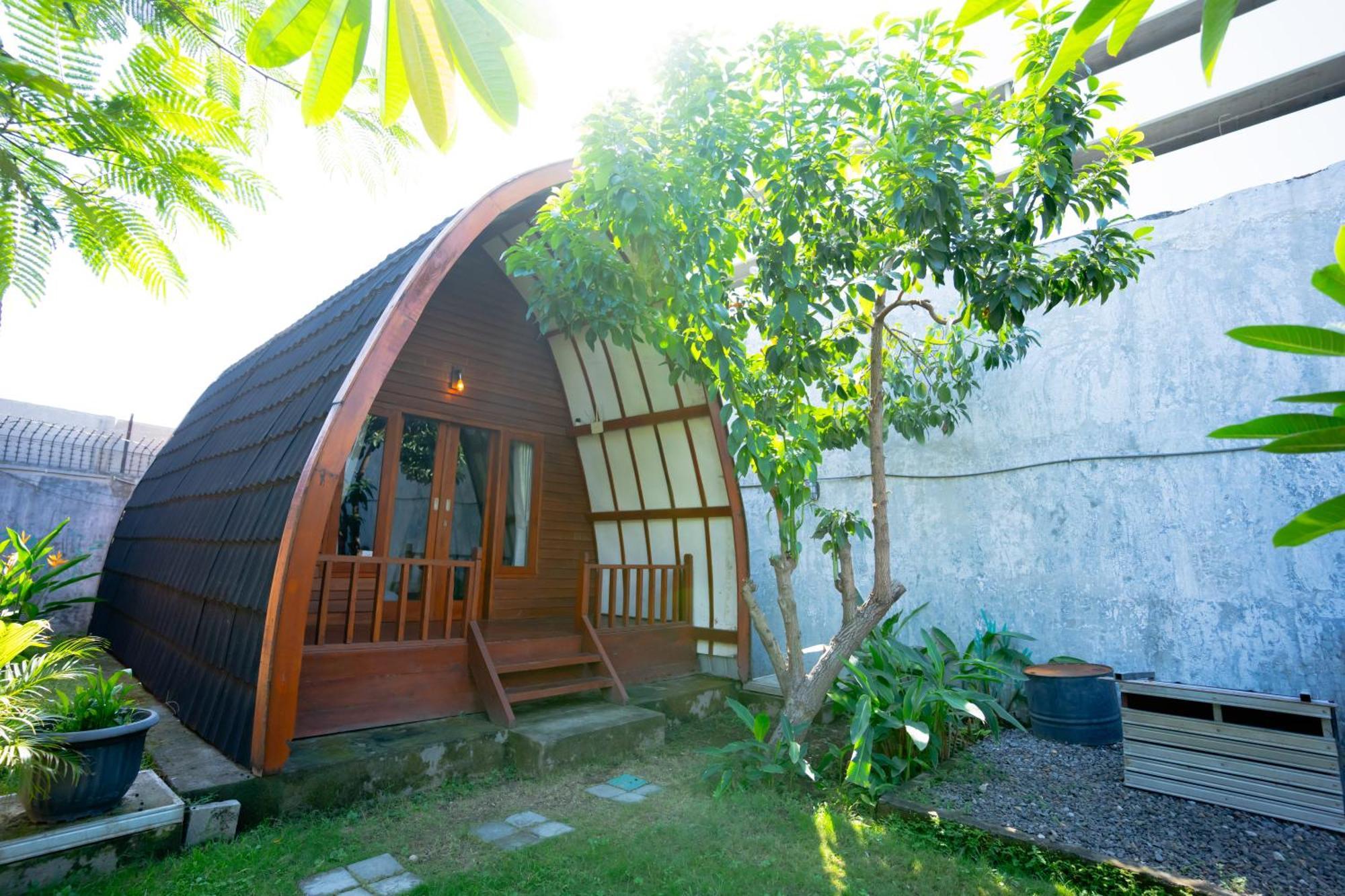 Reddoorz Syariah Near Lombok Epicentrum Mall Mataram Exteriör bild
