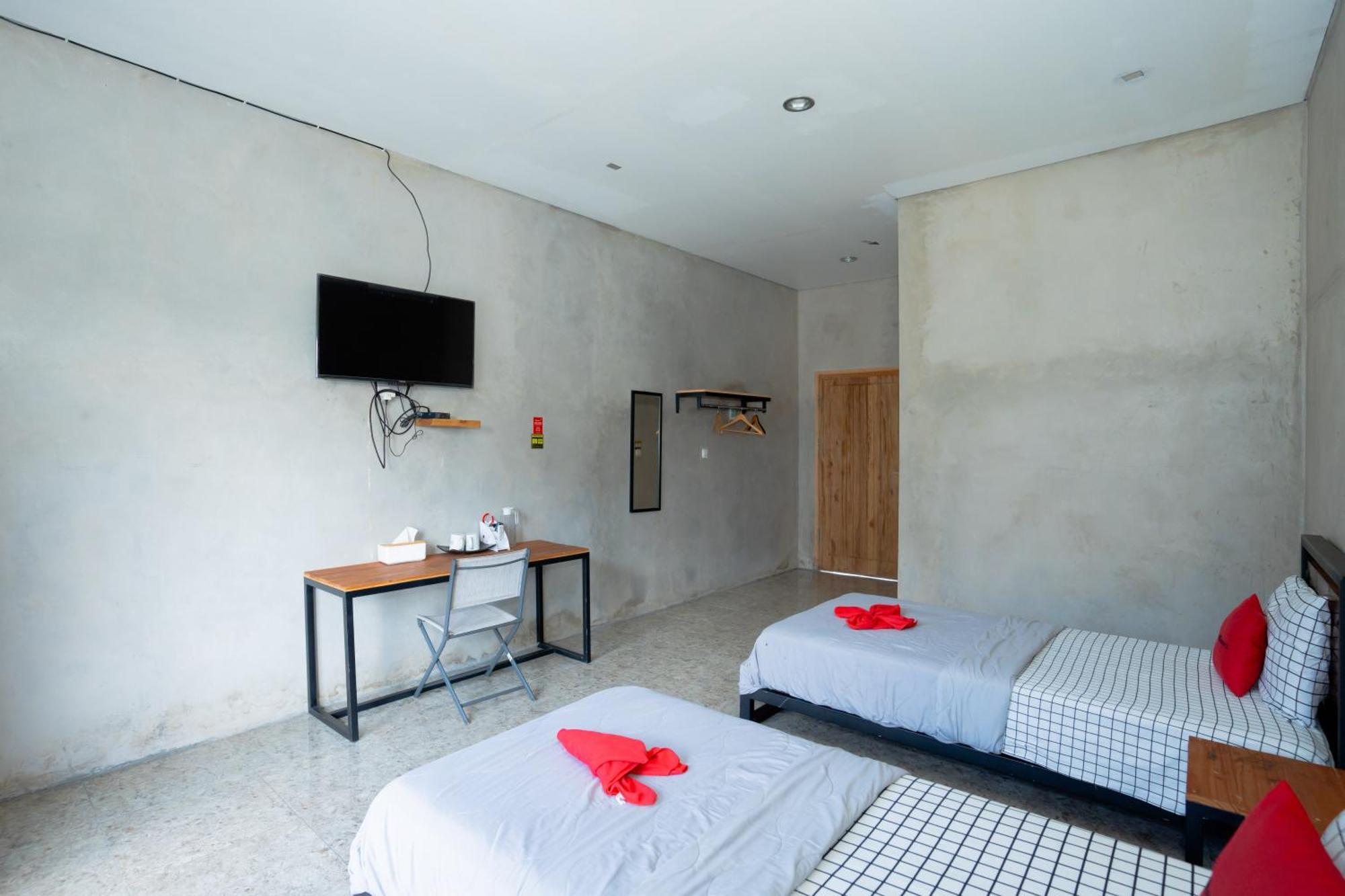 Reddoorz Syariah Near Lombok Epicentrum Mall Mataram Exteriör bild