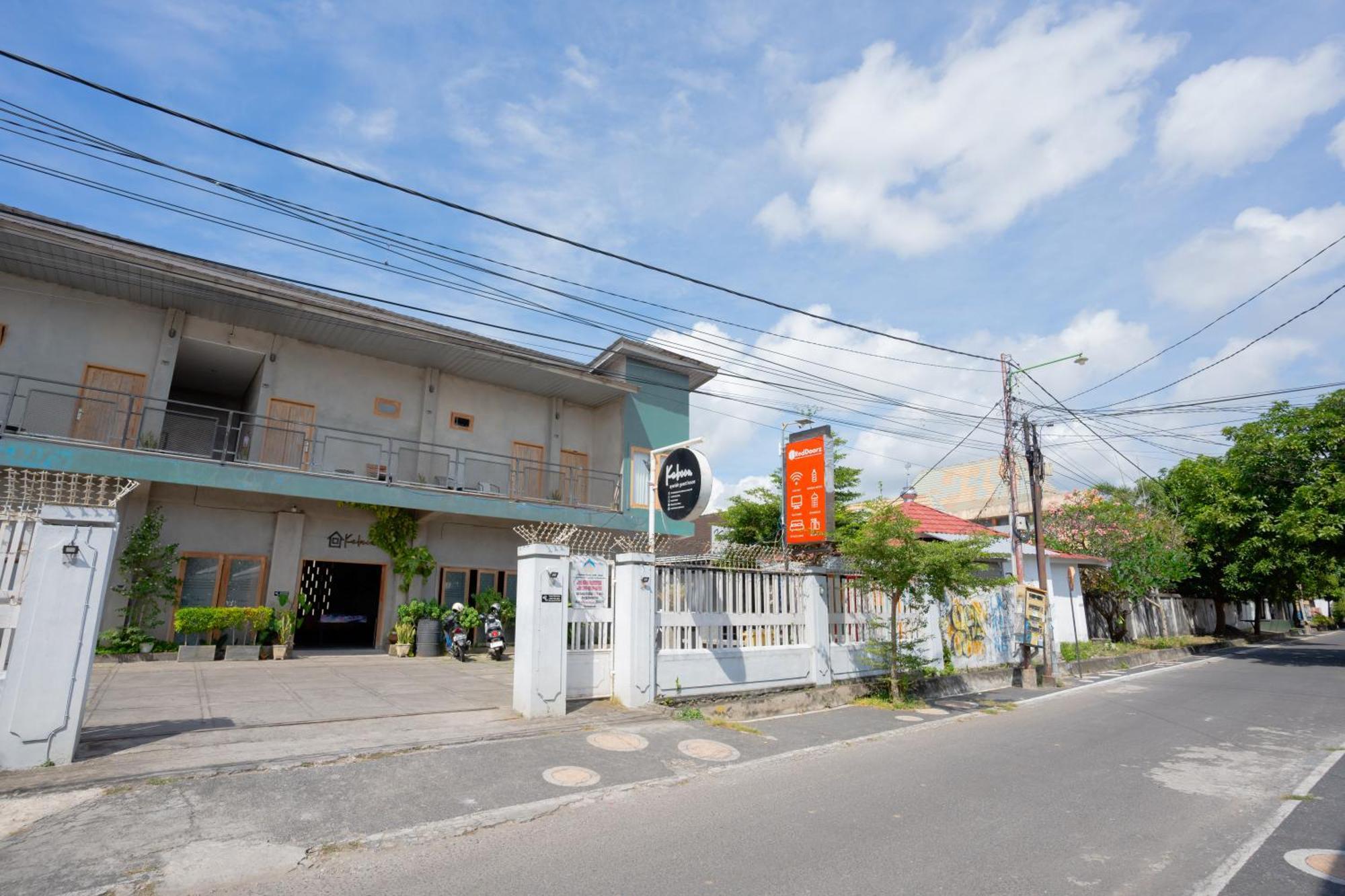Reddoorz Syariah Near Lombok Epicentrum Mall Mataram Exteriör bild