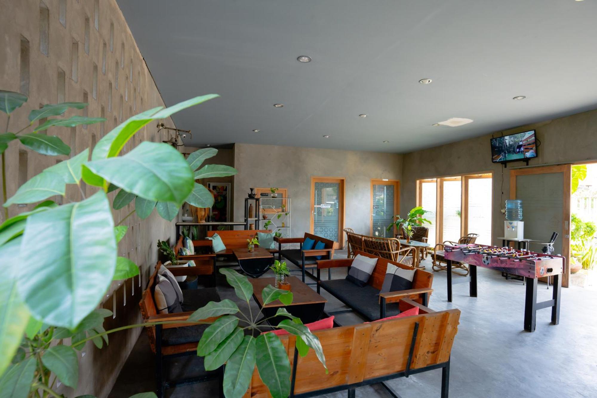 Reddoorz Syariah Near Lombok Epicentrum Mall Mataram Exteriör bild