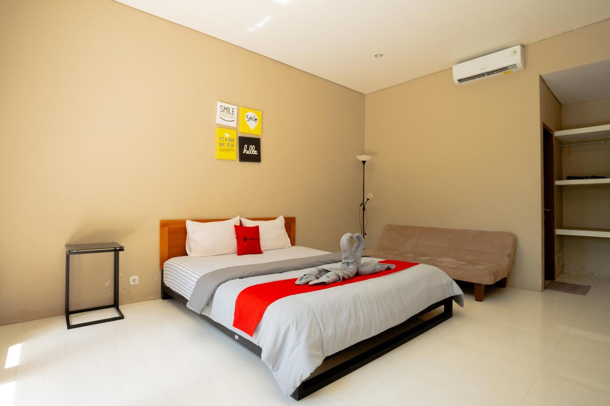 Reddoorz Syariah Near Lombok Epicentrum Mall Mataram Exteriör bild